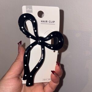 Black Bow Hair Clip with dots 🖤